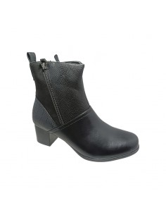 Botin tacon medio negro