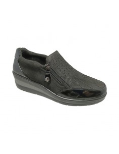 Zapato con cuña y cremallera 2