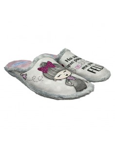 Zapatilla chica muñeca y frase