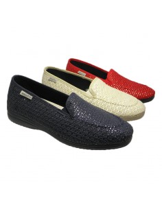 Zapatilla de rafia con cuña...