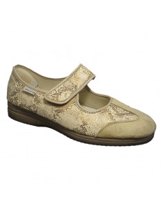 Zapatilla mecedes velcro...